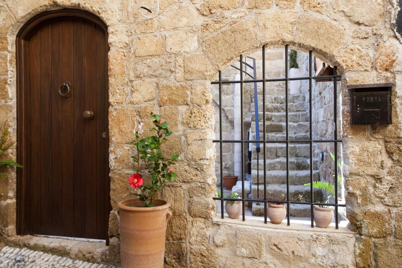 Porolithos Boutique Hotel Rhodes City Bagian luar foto